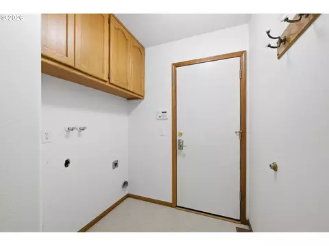 Other - 1140 Molly Ln, Eugene, OR 97404 photo 3 of 8