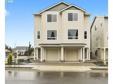 4690 SE 2nd St, Gresham, OR 97080