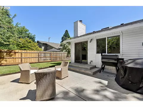1633 Holly Ave, Eugene, OR 97408 photo 30