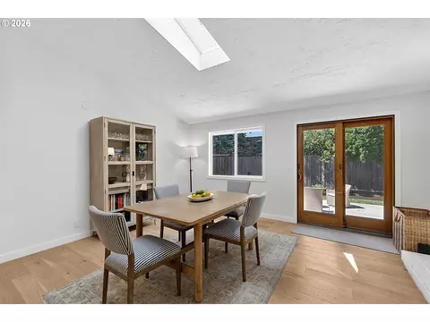 1633 Holly Ave, Eugene, OR 97408 photo 7