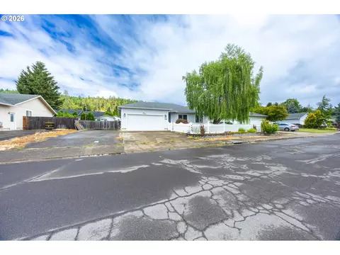1203 E Second Ave, Sutherlin, OR 97479 photo 37