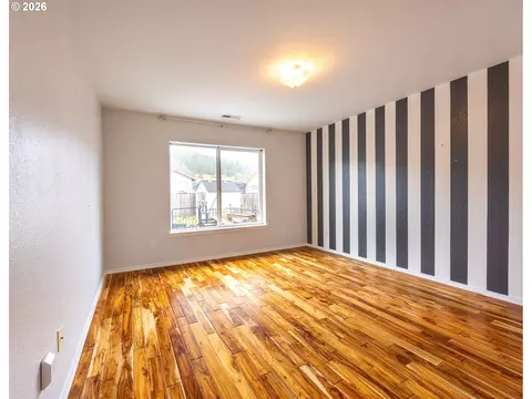 1203 E Second Ave, Sutherlin, OR 97479 photo 10