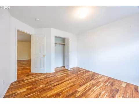 1203 E Second Ave, Sutherlin, OR 97479 photo 21
