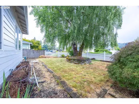 1203 E Second Ave, Sutherlin, OR 97479 photo 31