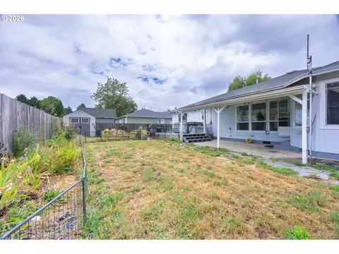 1203 E Second Ave, Sutherlin, OR 97479 photo 26