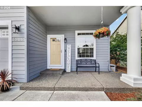 Exterior - 6380 SE 31st Ter, Gresham, OR 97080 photo 4 of 8