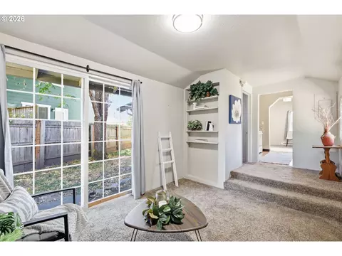 Other - 3621 E Amazon Dr, Eugene, OR 97405 photo 4 of 8