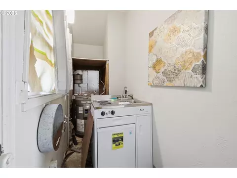 Other - 3621 E Amazon Dr, Eugene, OR 97405 photo 8 of 8
