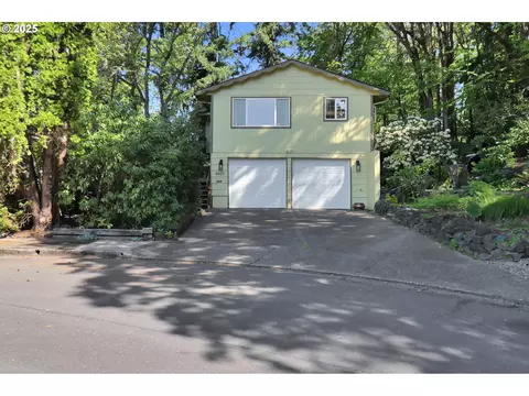 4801 Whiteaker St, Eugene, OR 97405