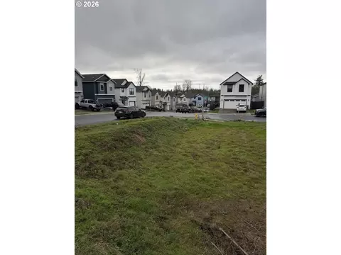 1030 N Auburn Pl, Ridgefield, WA 98642
