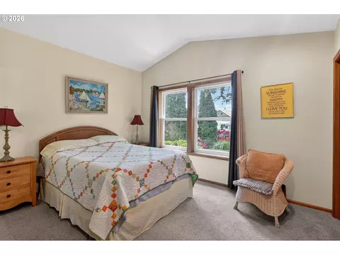 325 Bushnell Ln, Eugene, OR 97404 photo 23
