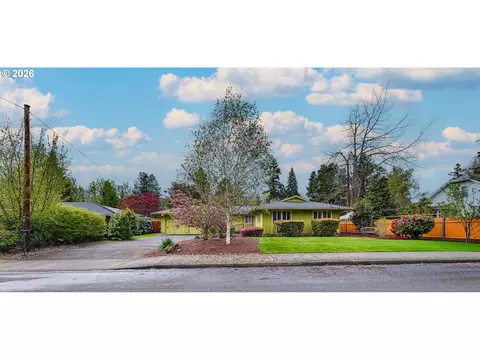 1722 SE Oak St, Hillsboro, OR 97123