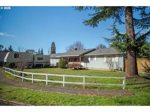 1160 Cedar St, Sweet Home, OR 97386