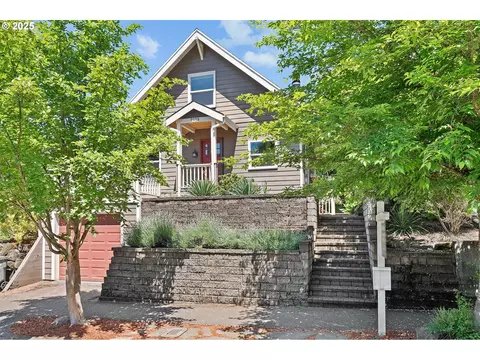 3915 SE Lambert St, Portland, OR 97202