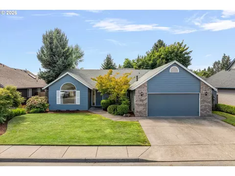 317 SE 9th Ave, Canby, OR 97013