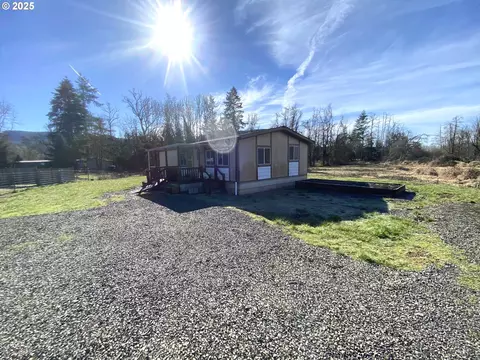 92020 Maple Ln, Springfield, OR 97478 photo 4
