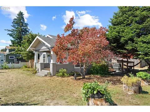Other - 380 E Berkeley St, Gladstone, OR 97027 photo 11 of 12