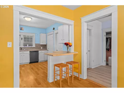 Other - 380 E Berkeley St, Gladstone, OR 97027 photo 6 of 12
