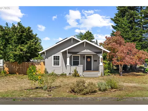 Exterior - 380 E Berkeley St, Gladstone, OR 97027 photo 12 of 12