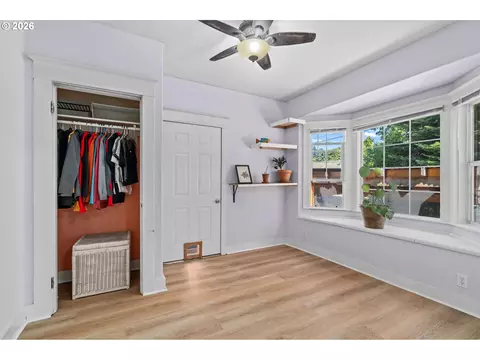 Other - 380 E Berkeley St, Gladstone, OR 97027 photo 9 of 12