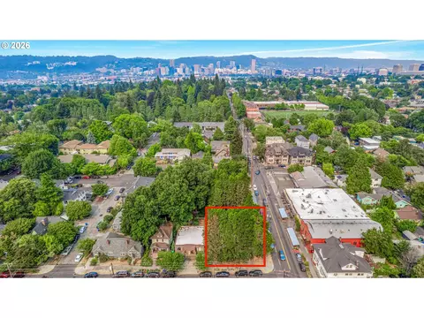 2880 SE Stark St, Portland, OR 97214