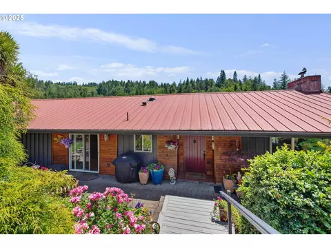 56191 Glen Aiken Creek Rd, Coquille, OR 97423