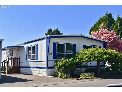 1800 Lakewood Ct #20, Eugene, OR 97402