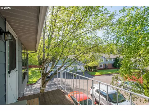 616 SW Eastman Pkwy, Gresham, OR 97080 photo 25