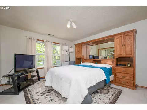 616 SW Eastman Pkwy, Gresham, OR 97080 photo 19