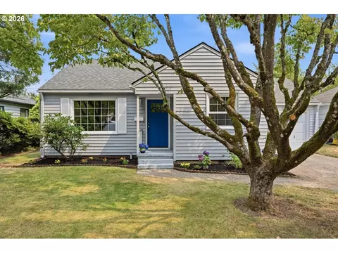 9233 SE Morrison St, Portland, OR 97216