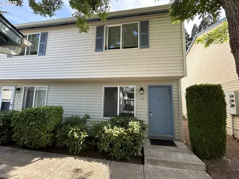 4792 NE Lancaster Dr # 112, Salem, OR 97305