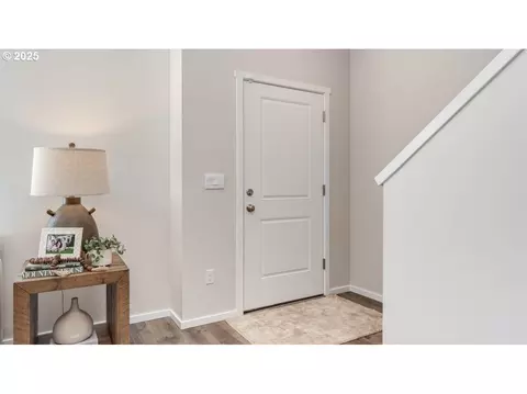 Entry Way - 3575 SW Thomas Ave, Gresham, OR 97080 photo 1 of 3