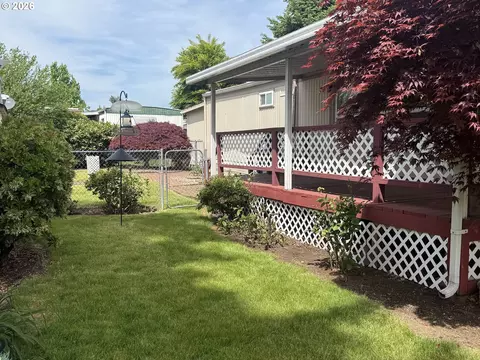 5335 Main St # 10, Springfield, OR 97478 photo 2