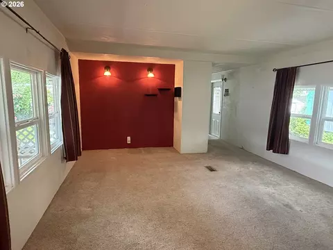 5335 Main St # 10, Springfield, OR 97478 photo 7