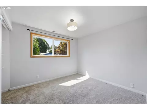 Bedroom - 1785 N Danebo Ave, Eugene, OR 97402 photo 3 of 4