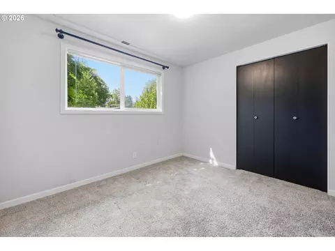 Bedroom - 1785 N Danebo Ave, Eugene, OR 97402 photo 2 of 4