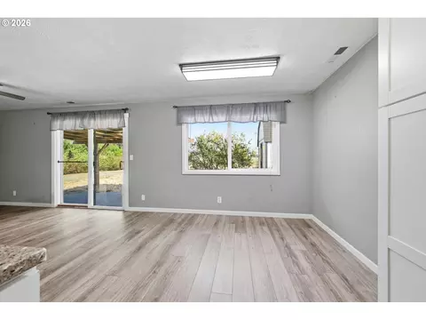 Living - 1785 N Danebo Ave, Eugene, OR 97402 photo 5 of 8