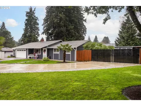 301 NE 109th St, Vancouver, WA 98685