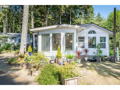 3700 N Highway 101, Depoe Bay, OR 97341