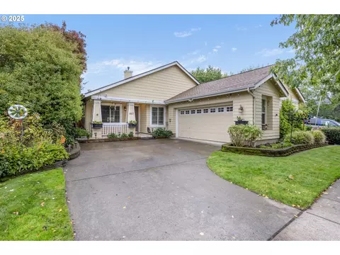 1927 Heitzman Way, Eugene, OR 97402
