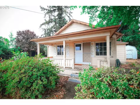 195 Fir St, Mount Angel, OR 97362
