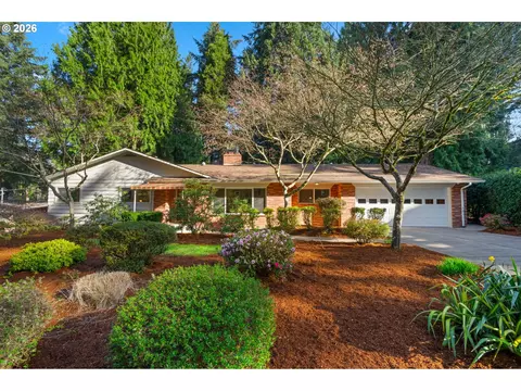 6167 SW Miles Ct, Portland, OR 97219