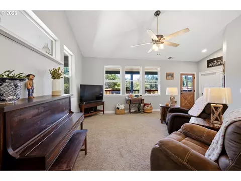 Other - 37886 S Wilhoit Rd, Molalla, OR 97038 photo 3 of 15