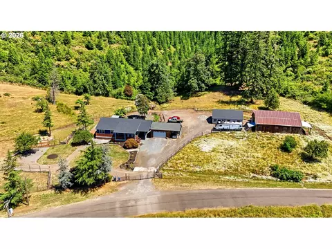 View/Area - 37886 S Wilhoit Rd, Molalla, OR 97038 photo 1 of 3