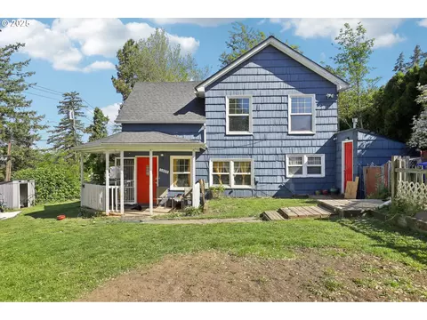 1445 SW 26th Ct, Gresham, OR 97080