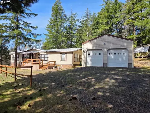 358 Oak Park Pl, Wamic, OR 97063
