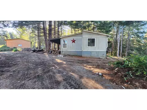 96026 Sundown Dr, Brookings, OR 97415
