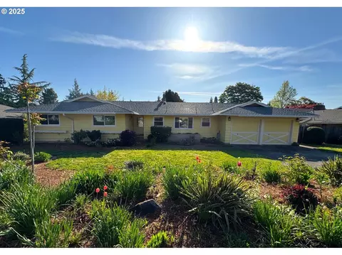 4258 Oakman St, Salem, OR 97302