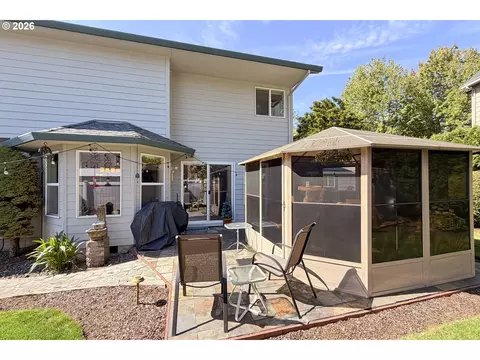 Other - 39735 Hood St, Sandy, OR 97055 photo 1 of 6