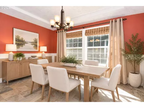 Dining - 39735 Hood St, Sandy, OR 97055 photo 1 of 1